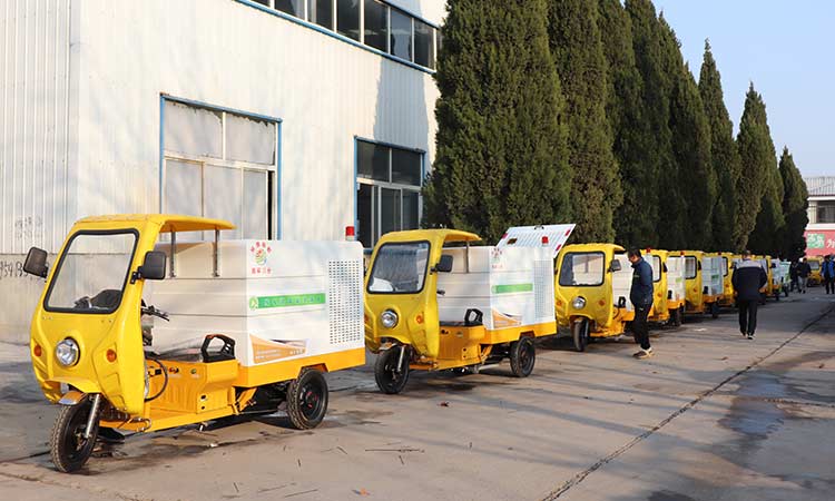 北京環(huán)衛(wèi)公司引進兩分類三輪垃圾清運車，用于垃圾分類運輸