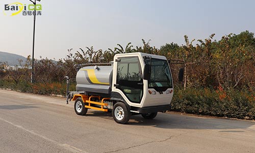 純電動(dòng)四輪灑水車在大學(xué)校園應(yīng)用有何優(yōu)勢(shì)？