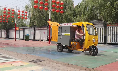 小型三輪高壓清洗車步行街，高壓沖洗作業(yè)實操