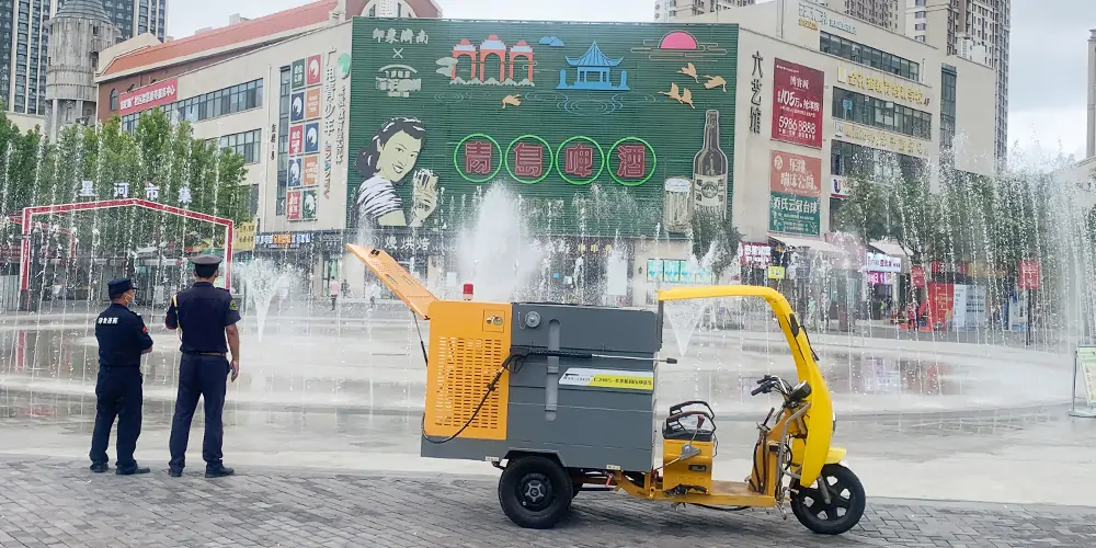 三輪高壓清洗車(chē)