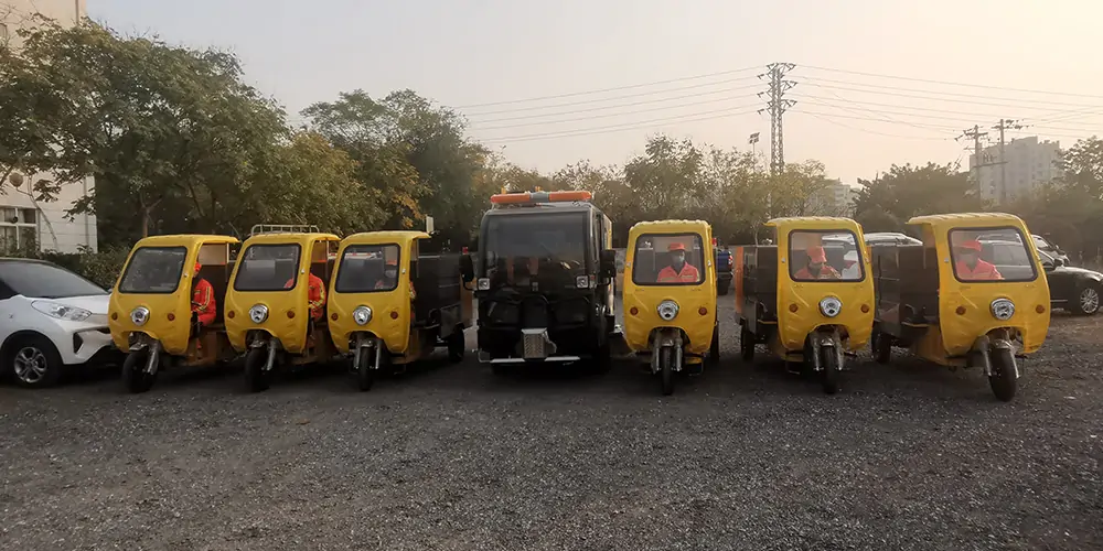 純電動(dòng)洗掃車(chē)，小型電動(dòng)洗掃車(chē)，洗掃車(chē)，馬路洗掃車(chē)，電動(dòng)洗掃車(chē)小型