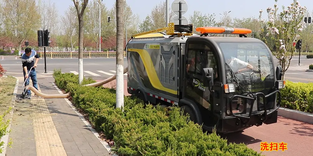 道路洗掃車_電動洗掃車_環(huán)衛(wèi)洗掃車_小型洗掃車
