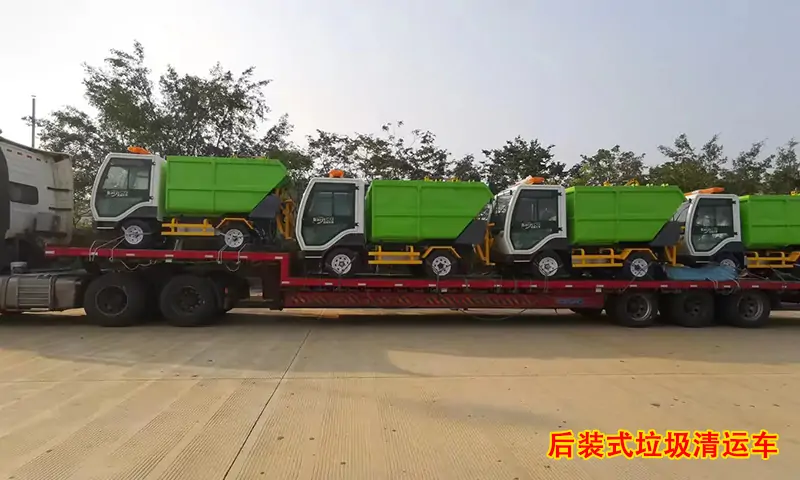 物業(yè)、園林、商業(yè)街垃圾回收轉運專用車—后裝式垃圾車發(fā)往越南，共建美好生活環(huán)境！