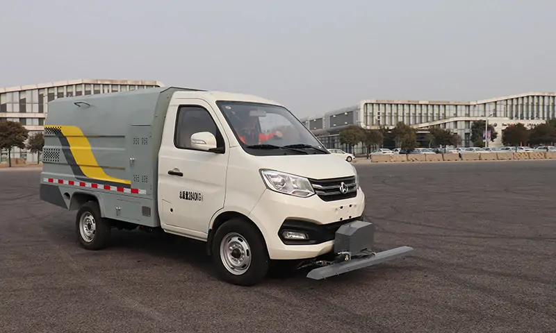 可上牌純電動洗掃車！自動檔位，動力強勁，背街小巷路面衛(wèi)生的新利器