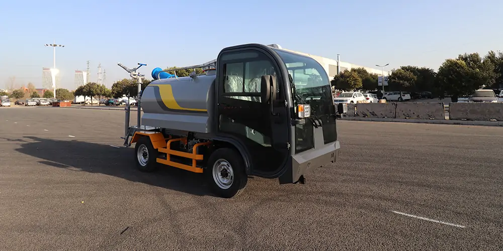 三輪車(chē)灑水車(chē) 小型電動(dòng)灑水車(chē) 灑水車(chē)三輪車(chē) 三輪灑水車(chē) 灑水三輪車(chē) 灑水車(chē)小型