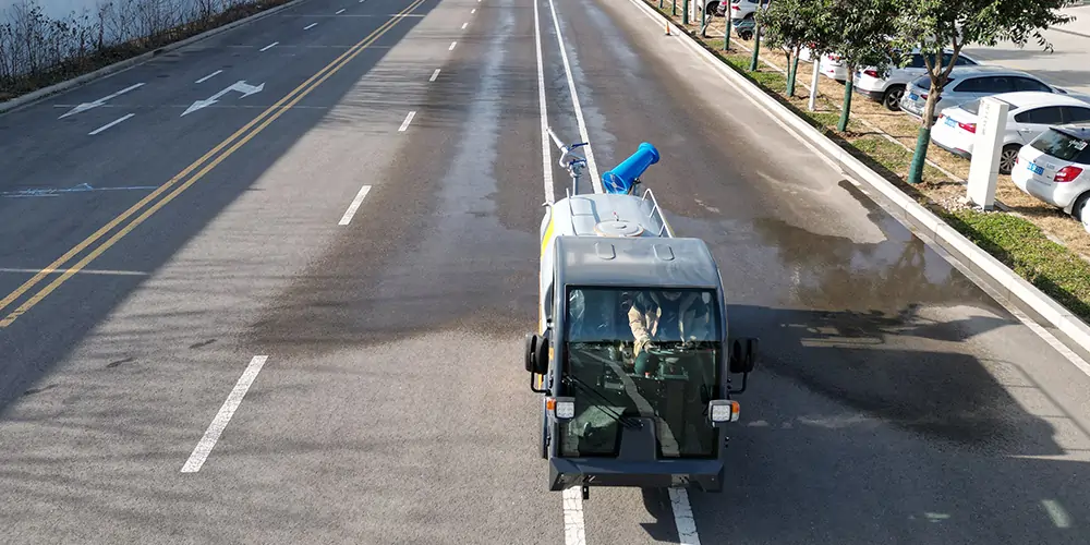 三輪車(chē)灑水車(chē) 小型電動(dòng)灑水車(chē) 灑水車(chē)三輪車(chē) 三輪灑水車(chē) 灑水三輪車(chē) 灑水車(chē)小型