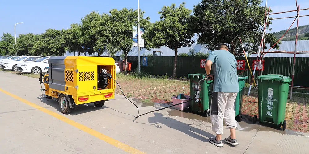 環(huán)衛(wèi)多功能高壓沖洗車 環(huán)衛(wèi)專用高壓沖洗車 市政高壓沖洗車 電動(dòng)四輪高壓沖洗車 高壓沖洗車清洗車