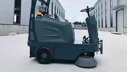 純電動(dòng)掃地車(chē)BY-S15車(chē)輛底盤(pán)