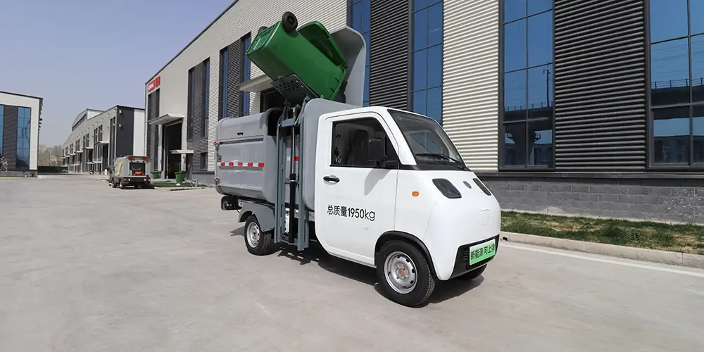 新能源側(cè)裝垃圾車，垃圾運(yùn)輸車，垃圾車，側(cè)裝式垃圾車